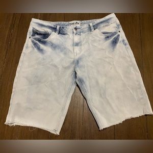 🔴 Born-fly Short